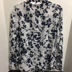 Doncaster Blue & white long sleeve blouse